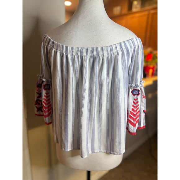 Altar'd State Embroidered Tassel Boho Off The Shoulder Peasant Top XS 0-2 - Picture 5 of 5